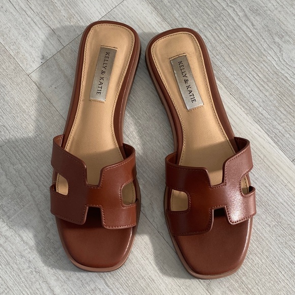 Kelly & Katie Shoes - Kelly & Katie Tan Slide Sandals